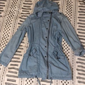 Jean jacket with hood